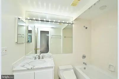 5610 Wisconsin Avenue #903, Chevy Chase, MD 20815 - Photo 41