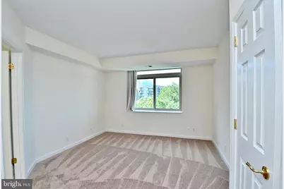 5610 Wisconsin Avenue #903, Chevy Chase, MD 20815 - Photo 43