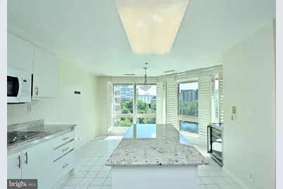 5610 Wisconsin Avenue #903, Chevy Chase, MD 20815 - Photo 23