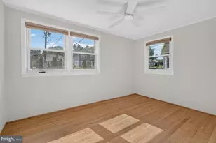 4 Cedar Ave, Gaithersburg, MD 20877 - Photo 29
