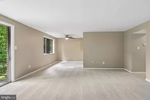 10200 Rockville Pike, Rockville, MD 20852 - Photo 3