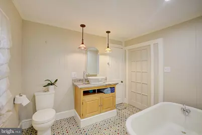 403 6th Avenue, Washington Grove, MD 20880 - Photo 23