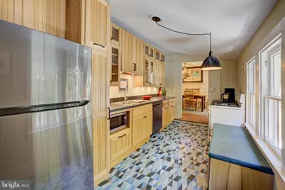 403 6th Avenue, Washington Grove, MD 20880 - Photo 17
