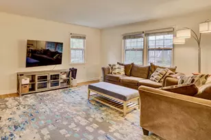 7314 Delfield St, Chevy Chase, MD 20815 - Photo 9