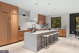 4902 Greenway Dr, Bethesda, MD 20816 - Photo 11