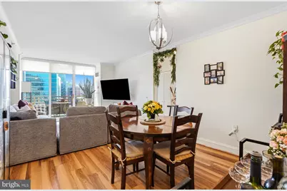 4801 Fairmont Avenue #810, Bethesda, MD 20814 - Photo 11