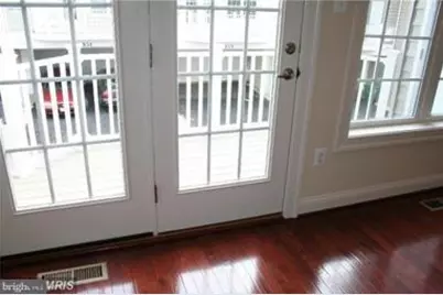 688 Pullman Place, Gaithersburg, MD 20877 - Photo 5