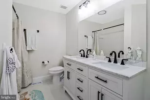 12217 Pissaro Dr, North Potomac, MD 20878 - Photo 27
