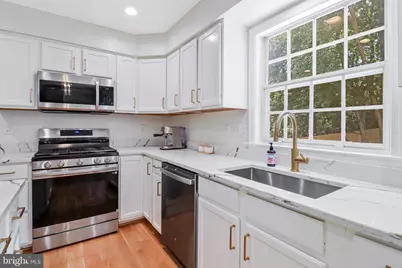 12217 Pissaro Drive, North Potomac, MD 20878 - Photo 13