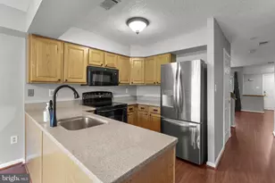18249 Leman Lake Dr, Olney, MD 20832 - Photo 9