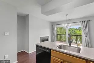 18249 Leman Lake Dr, Olney, MD 20832 - Photo 11