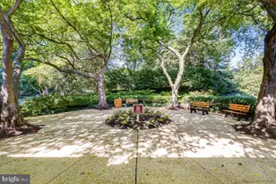 5225 Pooks Hill Rd, Bethesda, MD 20814 - Photo 29