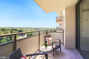 5225 Pooks Hill Rd, Bethesda, MD 20814 - Photo 19