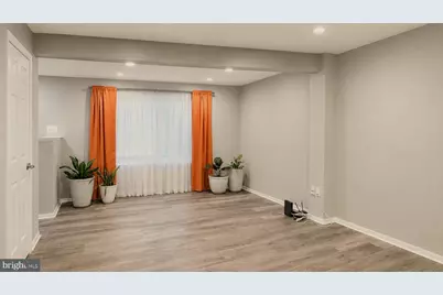 19105 Willow Spring Drive, Germantown, MD 20874 - Photo 5