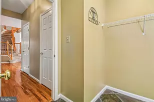 18428 Crownsgate Cir, Germantown, MD 20874 - Photo 29