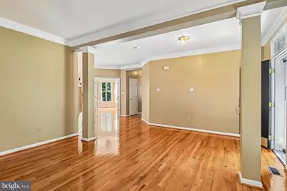18428 Crownsgate Circle, Germantown, MD 20874 - Photo 7