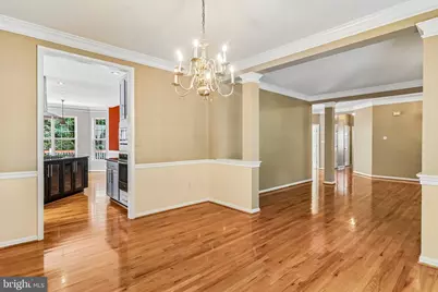 18428 Crownsgate Circle, Germantown, MD 20874 - Photo 9