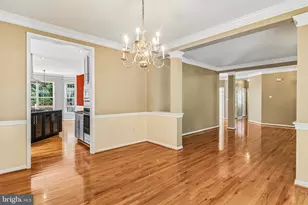 18428 Crownsgate Cir, Germantown, MD 20874 - Photo 9