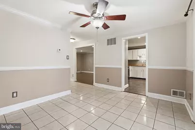 19538 Burlingame, Montgomery Village, MD 20886 - Photo 5