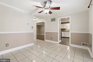 19538 Burlingame, Montgomery Village, MD 20886 - Photo 5