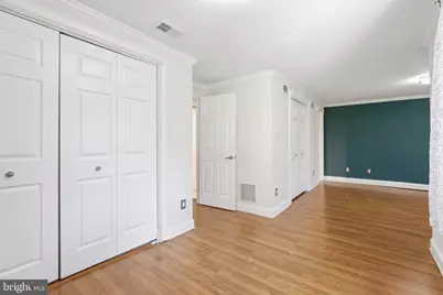 19538 Burlingame, Montgomery Village, MD 20886 - Photo 15