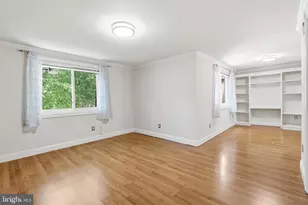 19538 Burlingame, Montgomery Village, MD 20886 - Photo 21