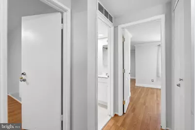 19538 Burlingame, Montgomery Village, MD 20886 - Photo 19