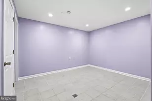 19538 Burlingame, Montgomery Village, MD 20886 - Photo 31