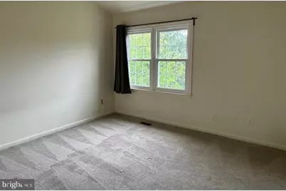 8630 Delcris Drive, Montgomery Village, MD 20886 - Photo 11