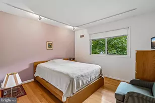 8901 Charred Oak Dr, Bethesda, MD 20817 - Photo 25