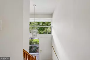 8901 Charred Oak Dr, Bethesda, MD 20817 - Photo 21