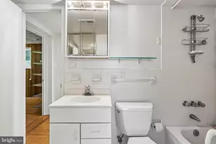 8901 Charred Oak Dr, Bethesda, MD 20817 - Photo 43