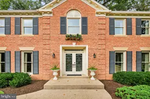 12228 Seline Wy, Potomac, MD 20854 - Photo 3