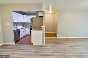 13111 Wonderland Way, Germantown, MD 20874 - Photo 7
