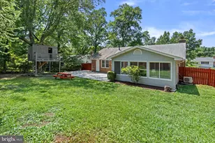 11919 Tildenwood Dr, North Bethesda, MD 20852 - Photo 39