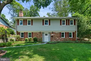 11919 Tildenwood Dr, North Bethesda, MD 20852 - Photo 1