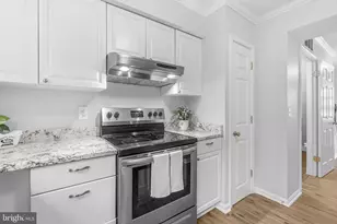 13118 Pickering Dr, Germantown, MD 20874 - Photo 15