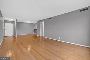 8315 N Brook Ln, Bethesda, MD 20814 - Photo 5