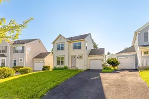 12104 Songbird Ln, Germantown, MD 20876 - Photo 3