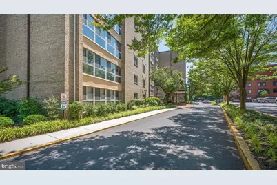 4970 Battery Lane #104, Bethesda, MD 20814 - Photo 3