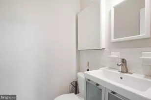 864 College Pkwy, Rockville, MD 20850 - Photo 13