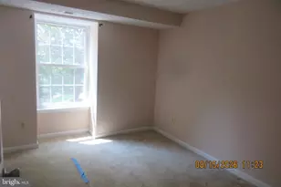 301 Palmspring Dr, Gaithersburg, MD 20878 - Photo 5