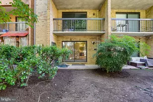 5139 Dudley Ln, Bethesda, MD 20814 - Photo 1