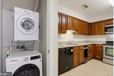 5139 Dudley Lane #48, Bethesda, MD 20814 - Photo 5