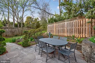 6309 Kenhowe Dr, Bethesda, MD 20817 - Photo 25