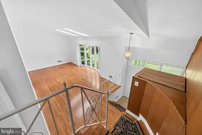 9202 Wilmett Court, Bethesda, MD 20817 - Photo 5