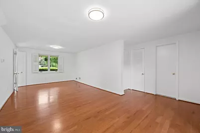 9202 Wilmett Court, Bethesda, MD 20817 - Photo 21