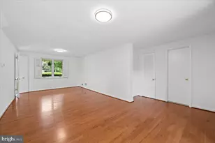 9202 Wilmett Ct, Bethesda, MD 20817 - Photo 21