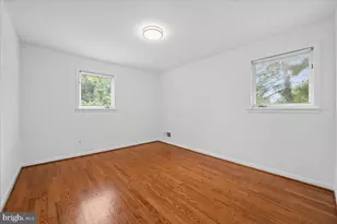 9202 Wilmett Ct, Bethesda, MD 20817 - Photo 29