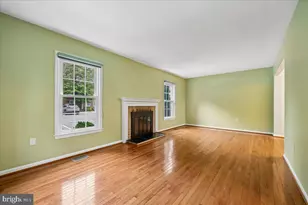 19 Red Kiln Ct, Gaithersburg, MD 20878 - Photo 11